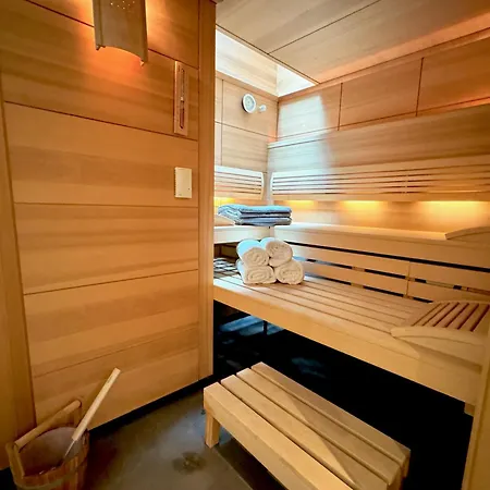 Kitz Deluxe Suite 1 & 2 Im Zentrum Mit Eigenem Spa & Parken By Belle-Stay Kitzbuhel Exterior photo