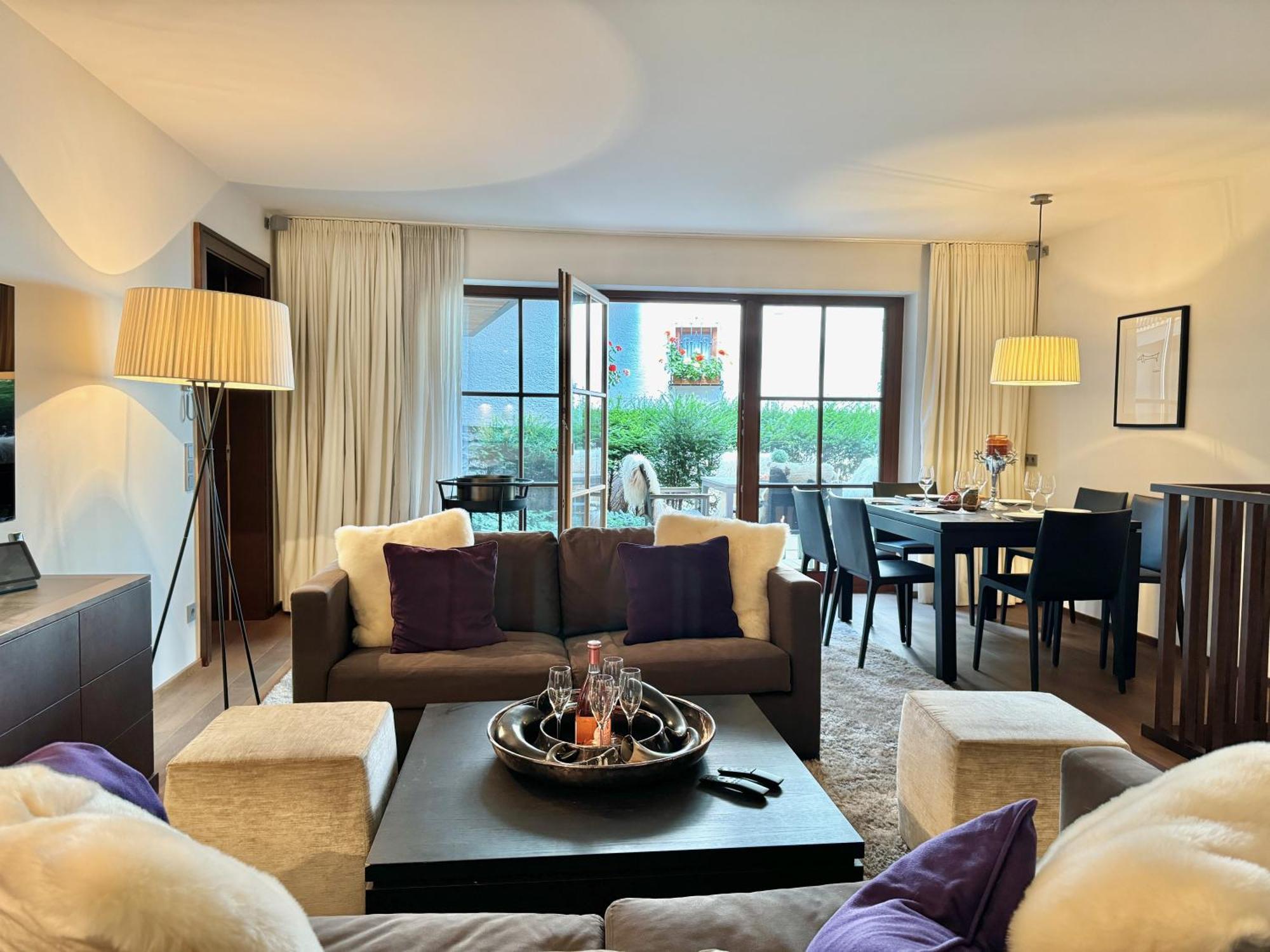Kitz Deluxe 1 & 2 Im Zentrum Mit Eigenem & Parken By Belle-stay Appartement Kitzbühel
